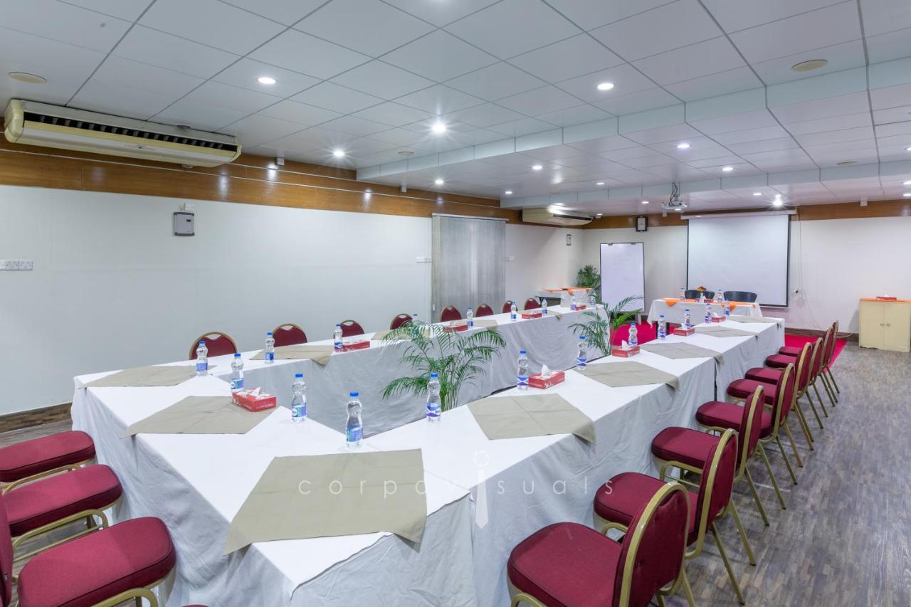 Sel Nibash Hotel & Serviced Apartments Дакка Экстерьер фото