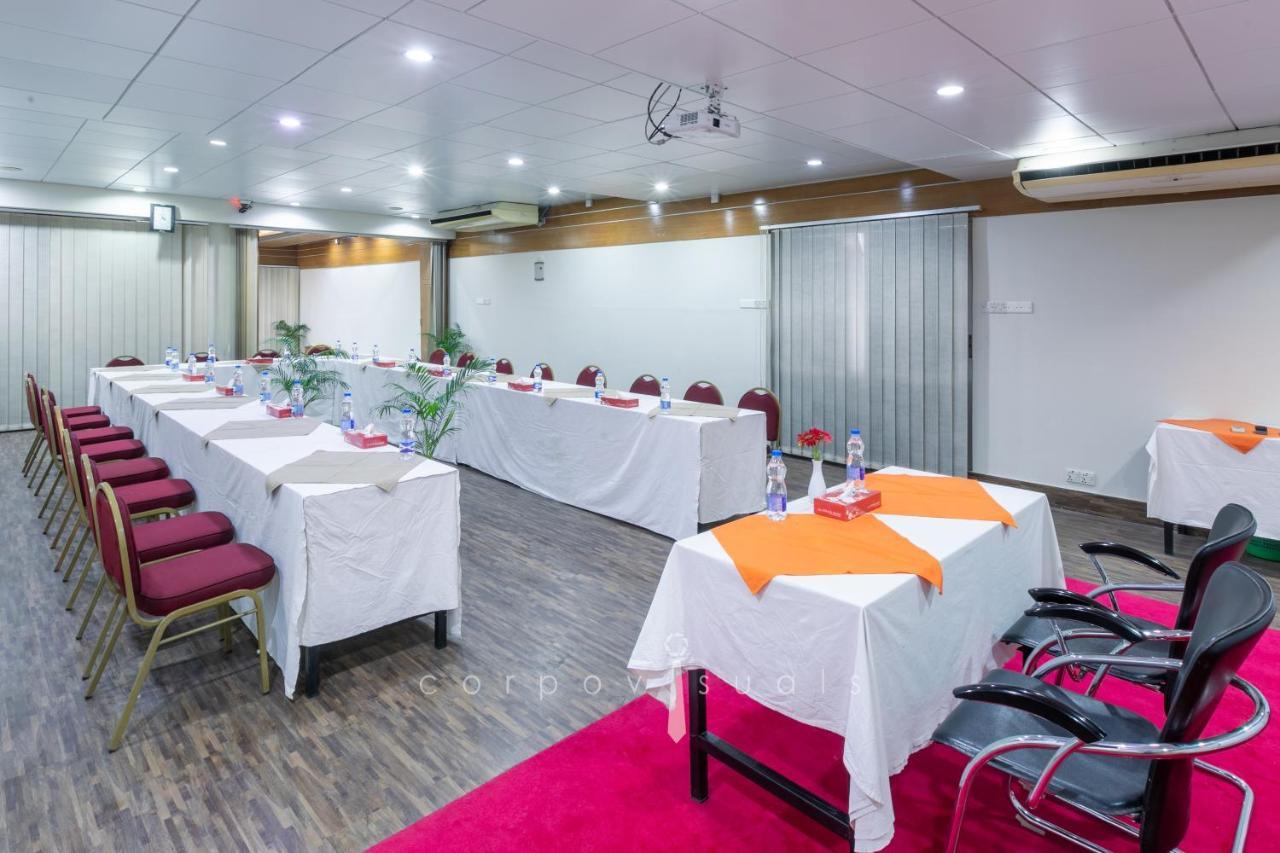 Sel Nibash Hotel & Serviced Apartments Дакка Экстерьер фото