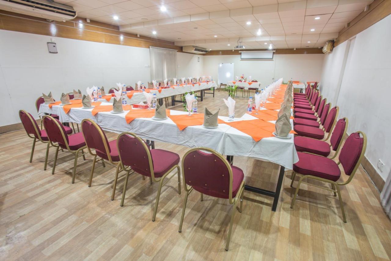 Sel Nibash Hotel & Serviced Apartments Дакка Экстерьер фото